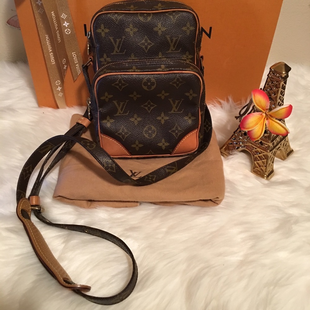 Lv amazon cross body bag